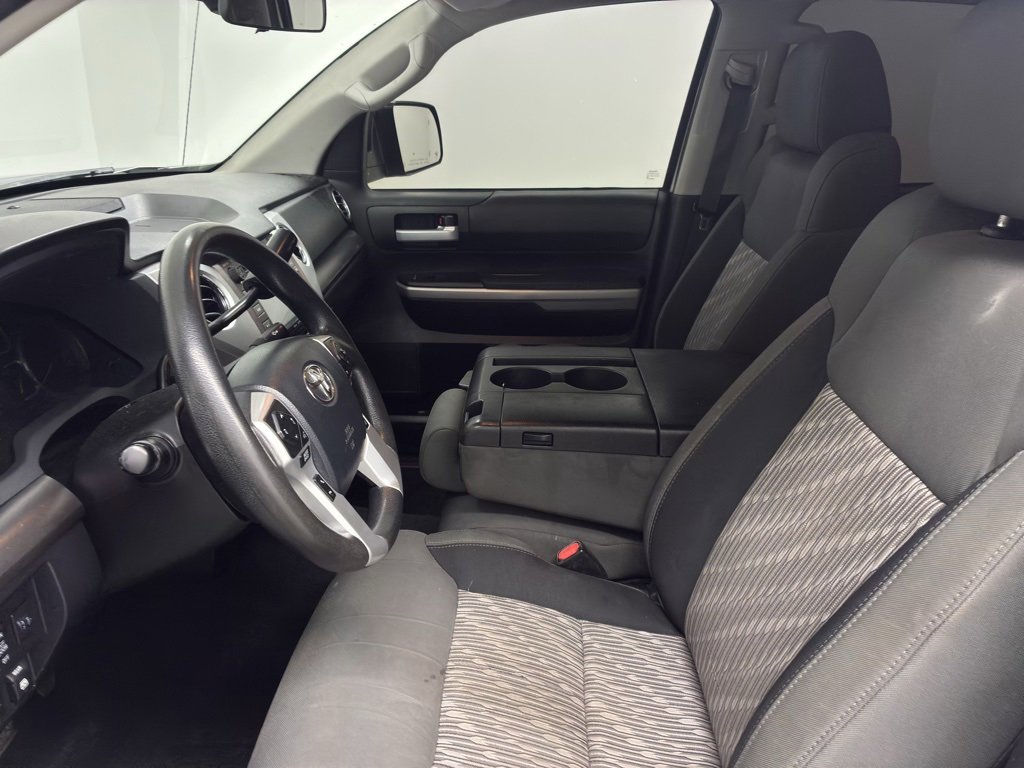 Used 2018 Toyota Tundra SR5 image 18