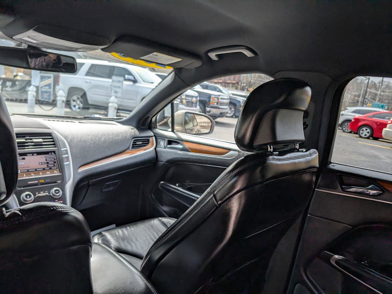 Used 2019 Lincoln MKC Select w/ Select Plus Package image 22