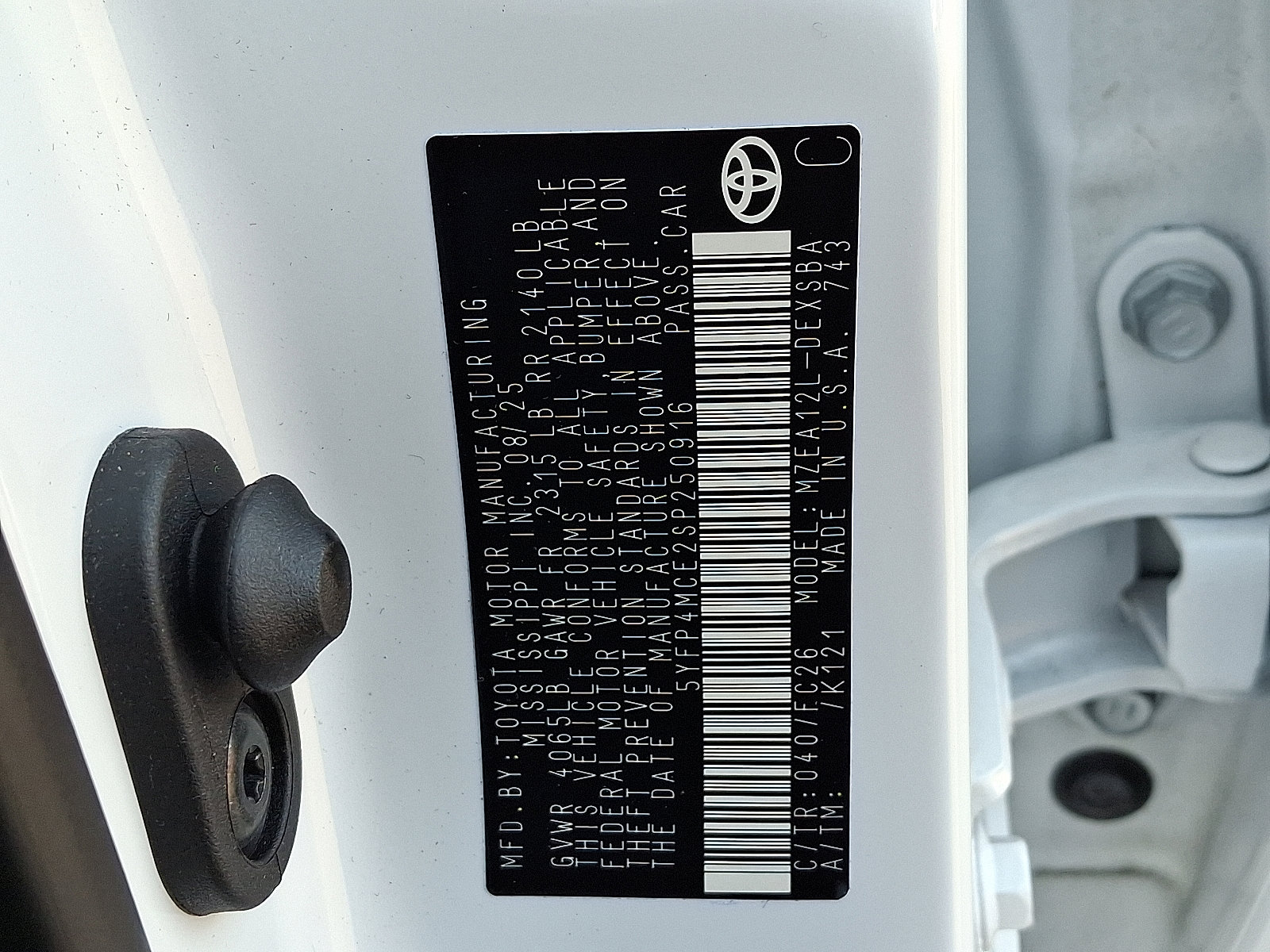 Certified 2025 Toyota Corolla SE w/ SE Premium Package image 29