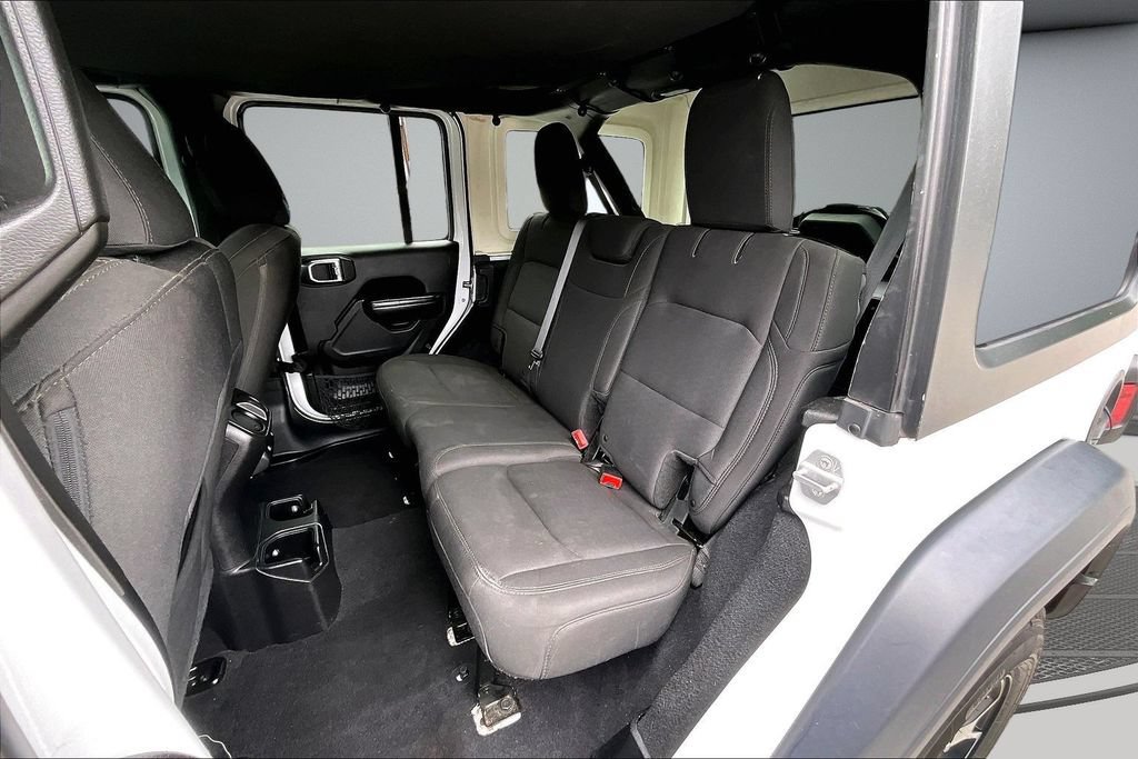 Used 2018 Jeep Wrangler Unlimited Sport S AWD/4WD image 22