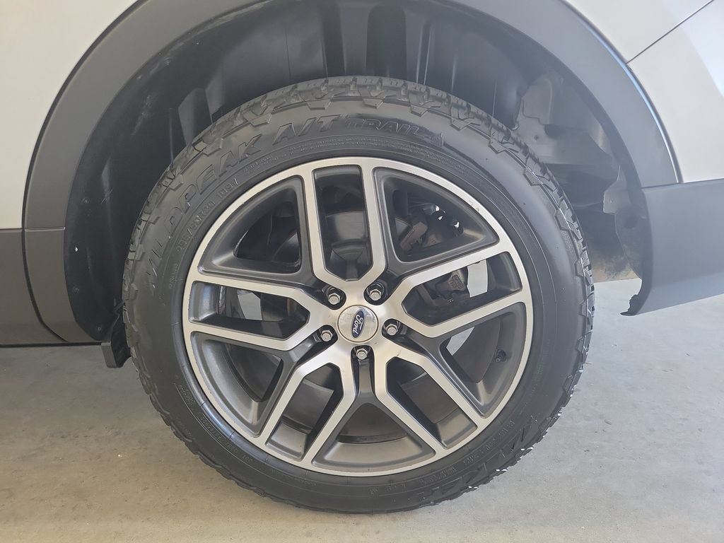 Used 2017 Ford Explorer Sport w/ Equipment Group 401A AWD/4WD image 12