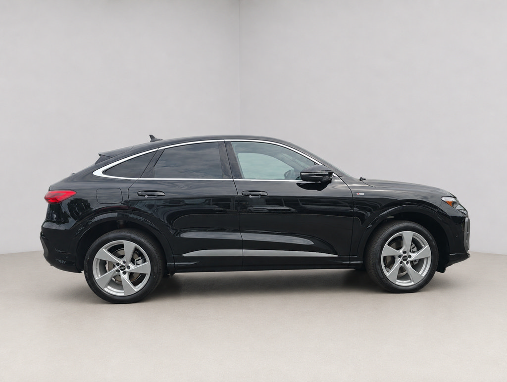 New 2026 Audi Q5 Premium Plus AWD/4WD image 9