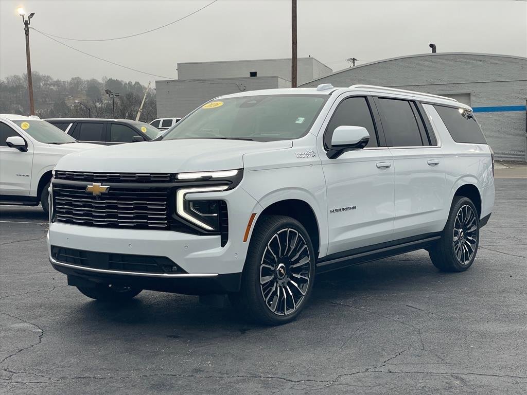 New 2026 Chevrolet Suburban High Country image 3