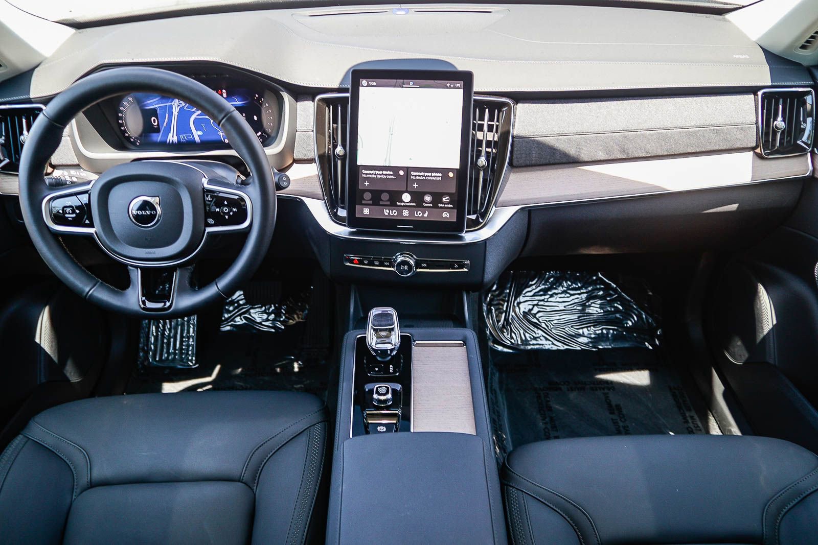 Used 2026 Volvo XC90 B5 Core AWD/4WD image 13