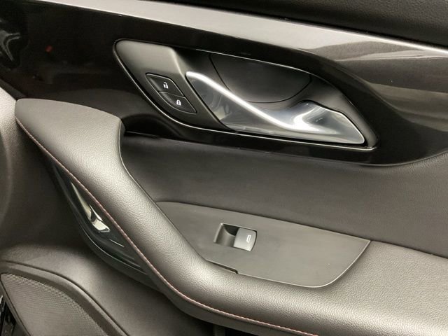 Certified 2024 Chevrolet Blazer RS w/ Driver Confidence II Package image 31