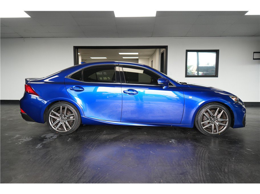 Used 2017 Lexus IS 200t F Sport w/ F Sport Package RWD image 8