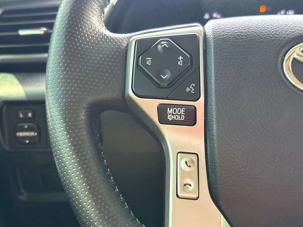 Used 2024 Toyota 4Runner SR5 Premium w/ Moonroof Package AWD/4WD image 21