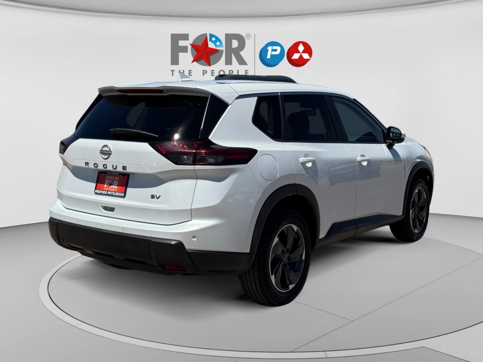 Used 2024 Nissan Rogue SV FWD image 5
