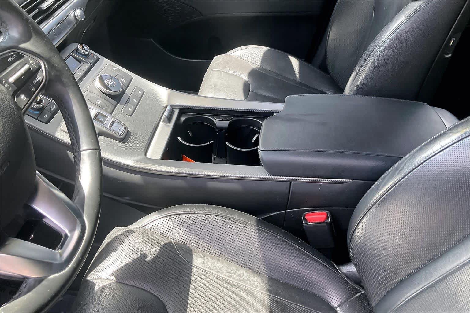 Used 2020 Hyundai Palisade SEL w/ Premium Package FWD image 18