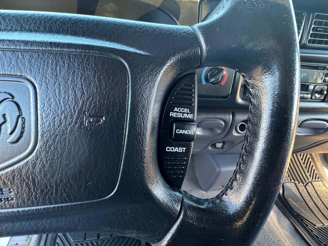 Used 2002 Dodge Ram 2500 Truck SLT Quad Cab Long Bed 2WD image 31