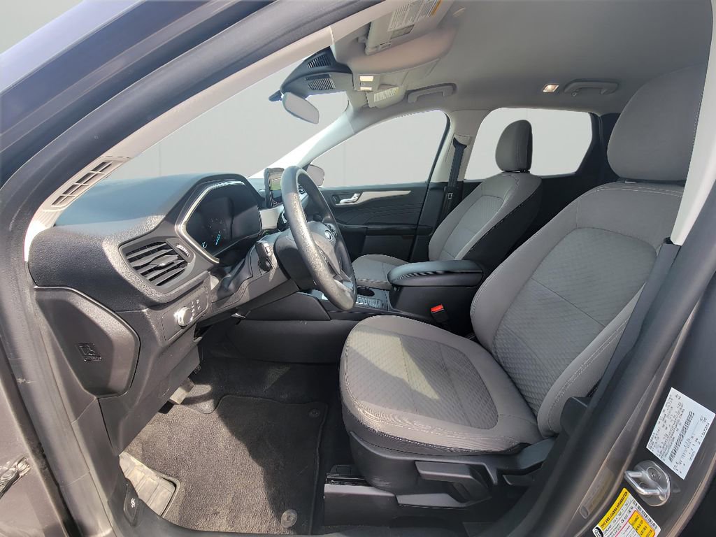 Used 2021 Ford Escape SE FWD image 11