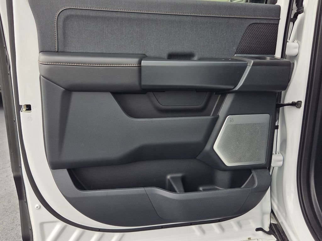 Used 2023 Ford F150 Raptor AWD/4WD image 5