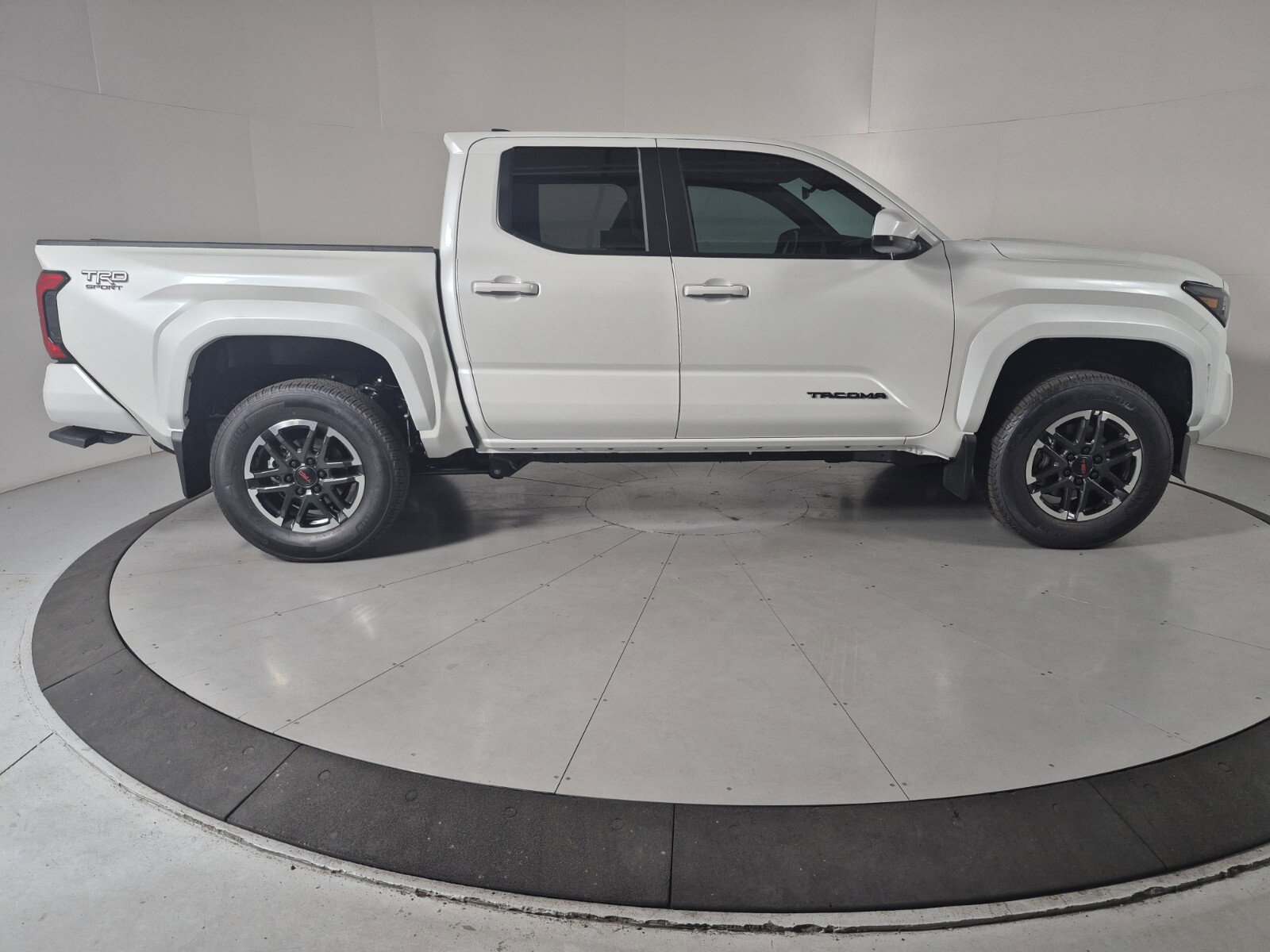 New 2026 Toyota Tacoma TRD Sport image 5