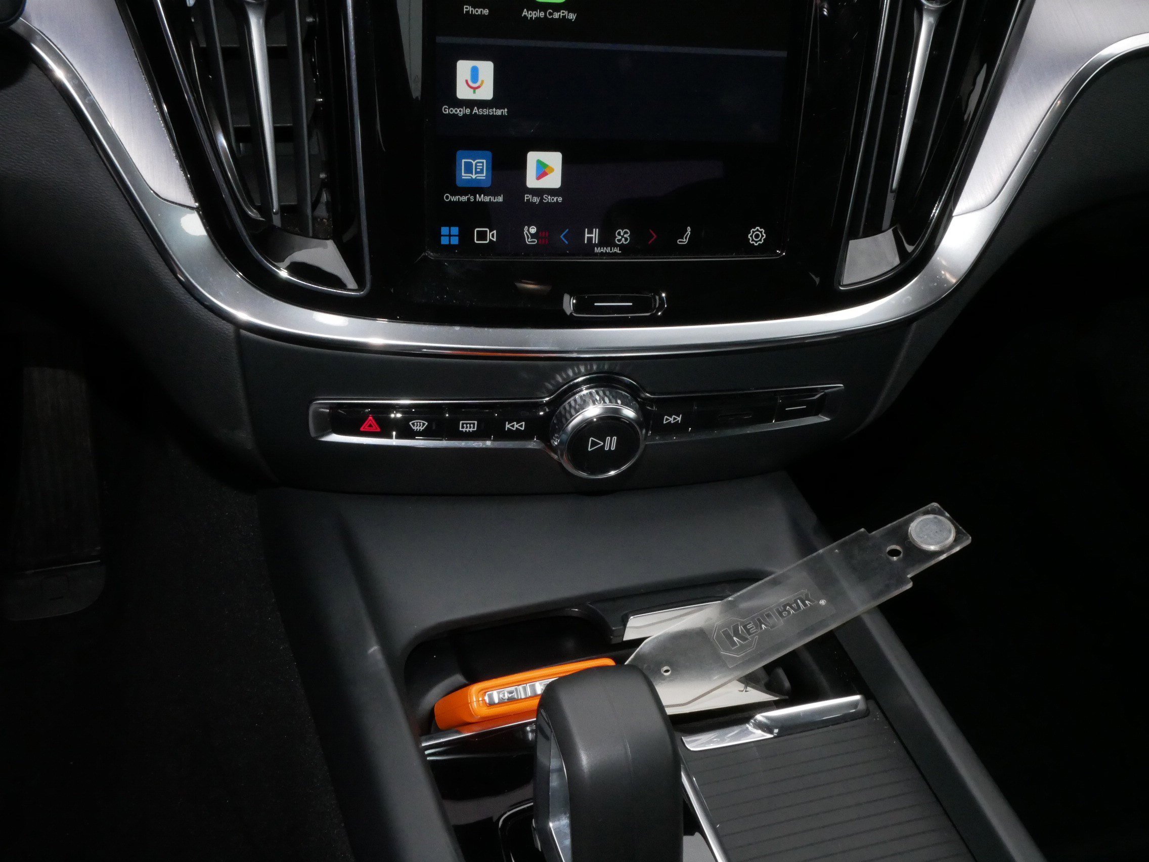 Used 2025 Volvo S60 B5 Core image 23