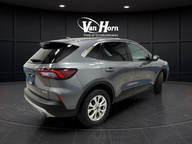 Used 2023 Ford Escape Active w/ Tech Pack #2 AWD/4WD image 7