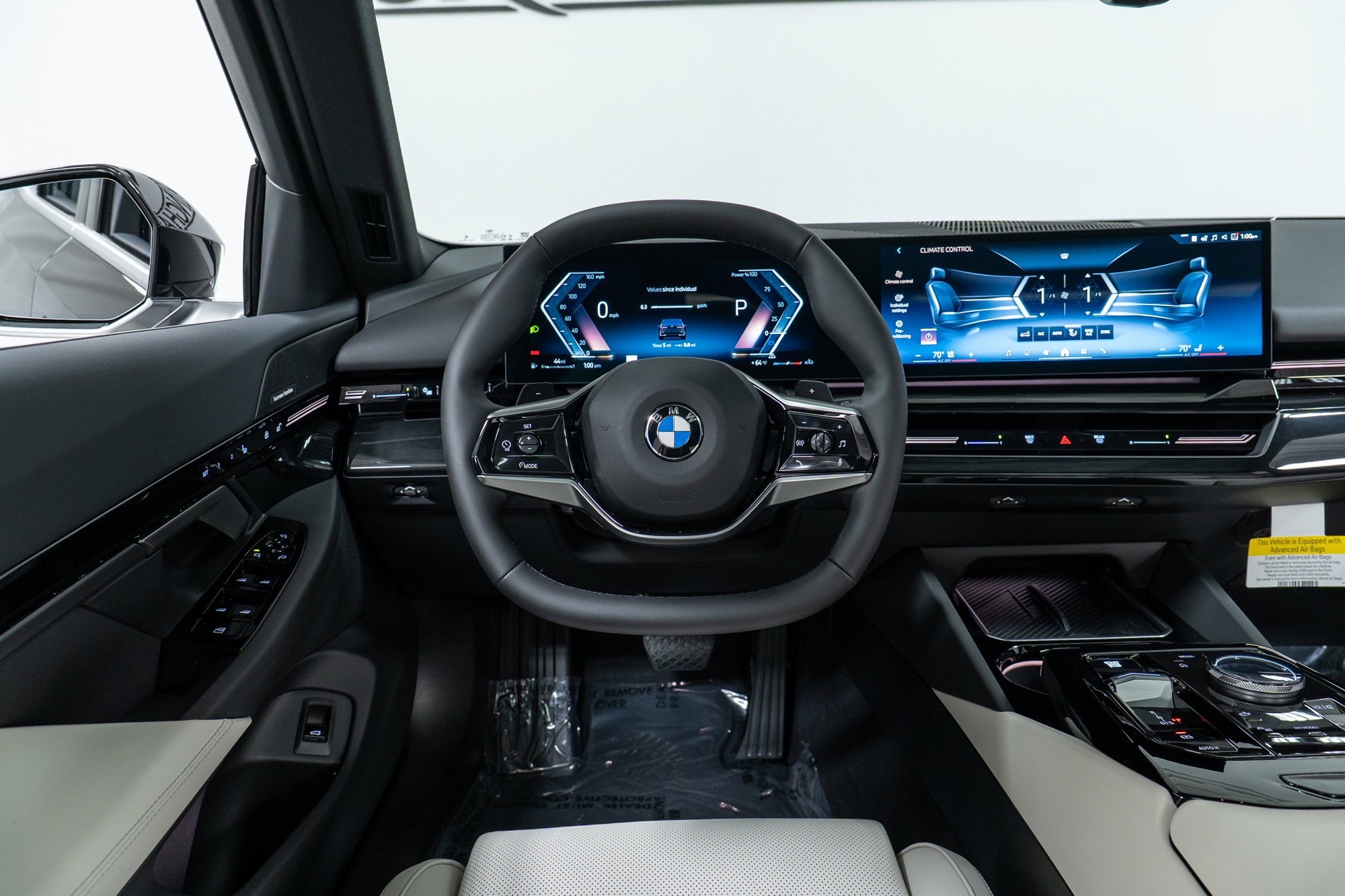 New 2026 BMW 530i xDrive w/ Premium Package image 17