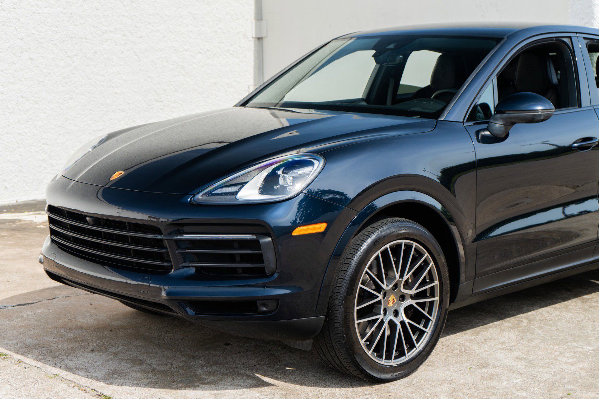 Used 2023 Porsche Cayenne Platinum Edition AWD/4WD image 15