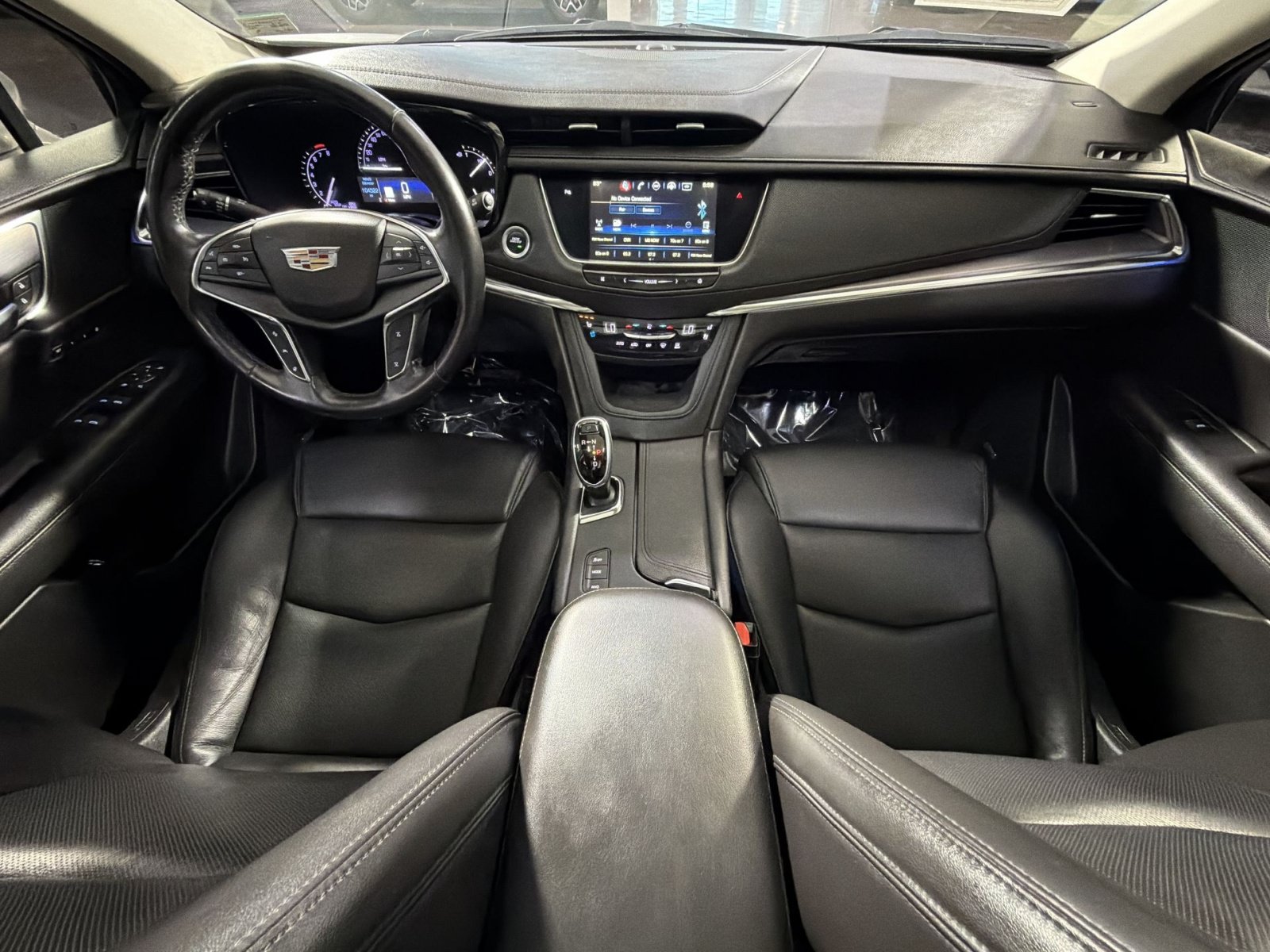 Used 2019 Cadillac XT5 Premium Luxury AWD/4WD image 35