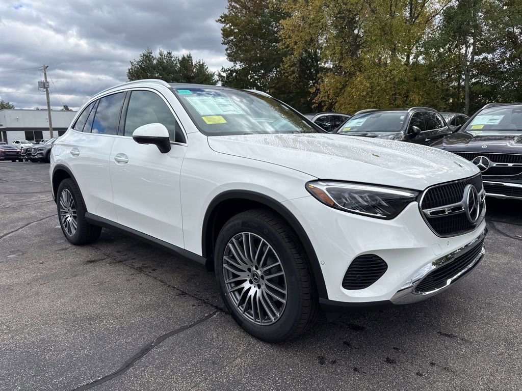New 2026 Mercedes-Benz GLC 300 4MATIC