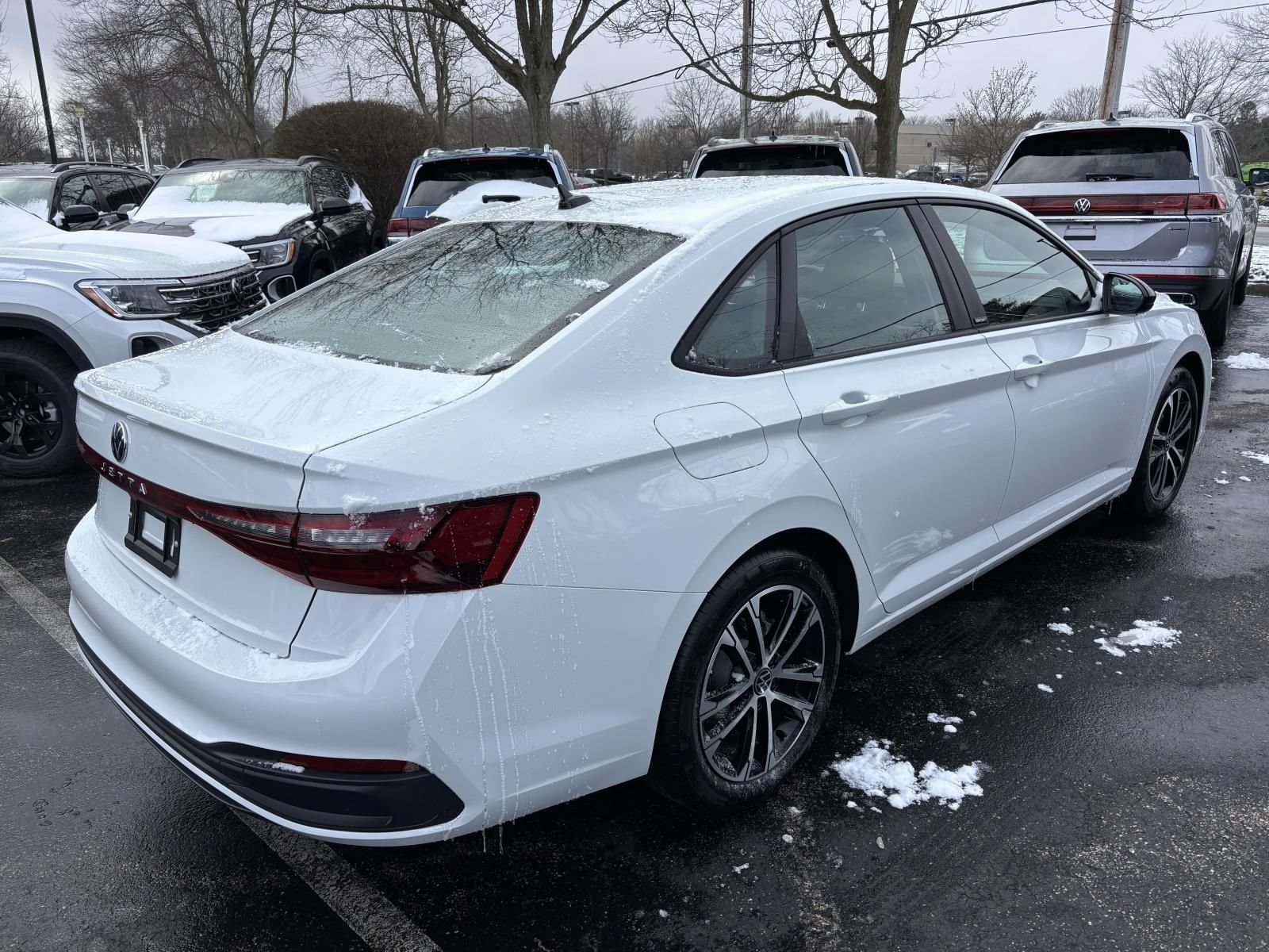 New 2026 Volkswagen Jetta Sport FWD image 5