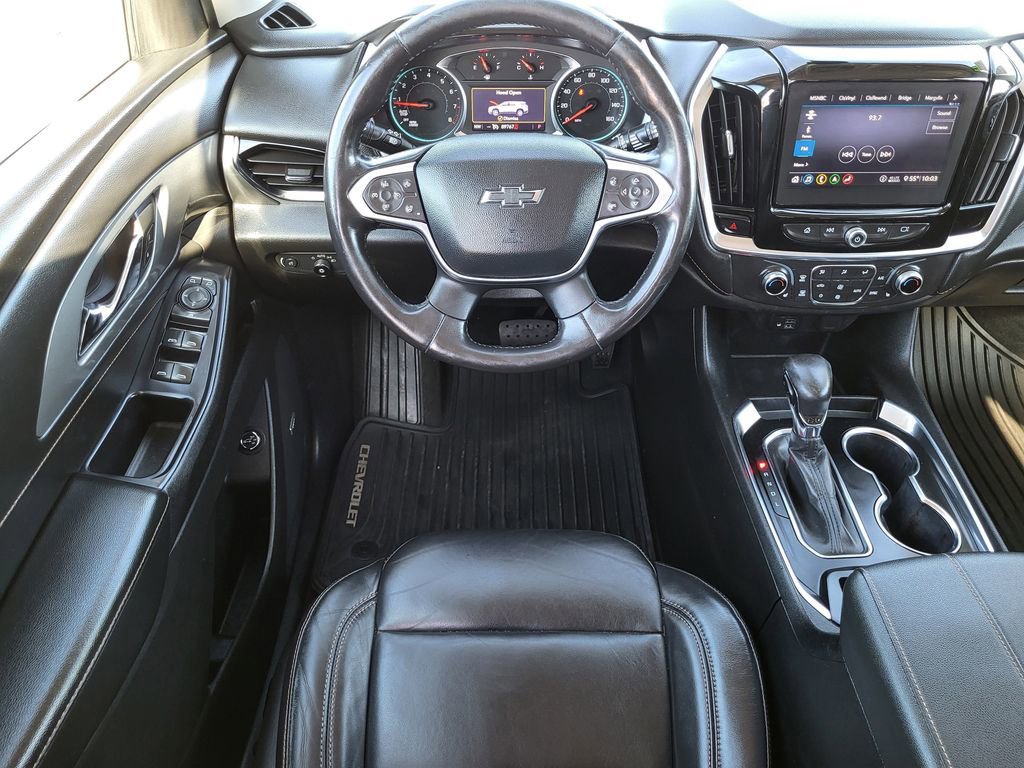 Used 2021 Chevrolet Traverse RS image 20