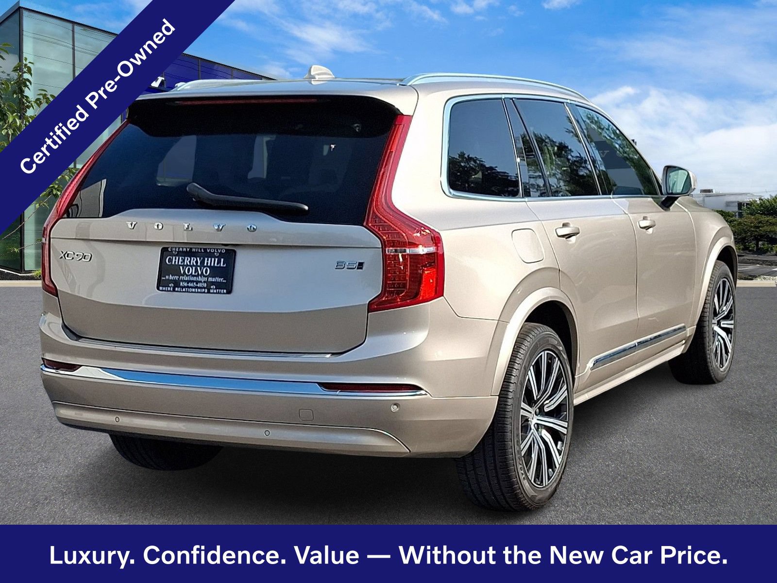 Certified 2025 Volvo XC90 B5 Core w/ Climate Package AWD/4WD image 7