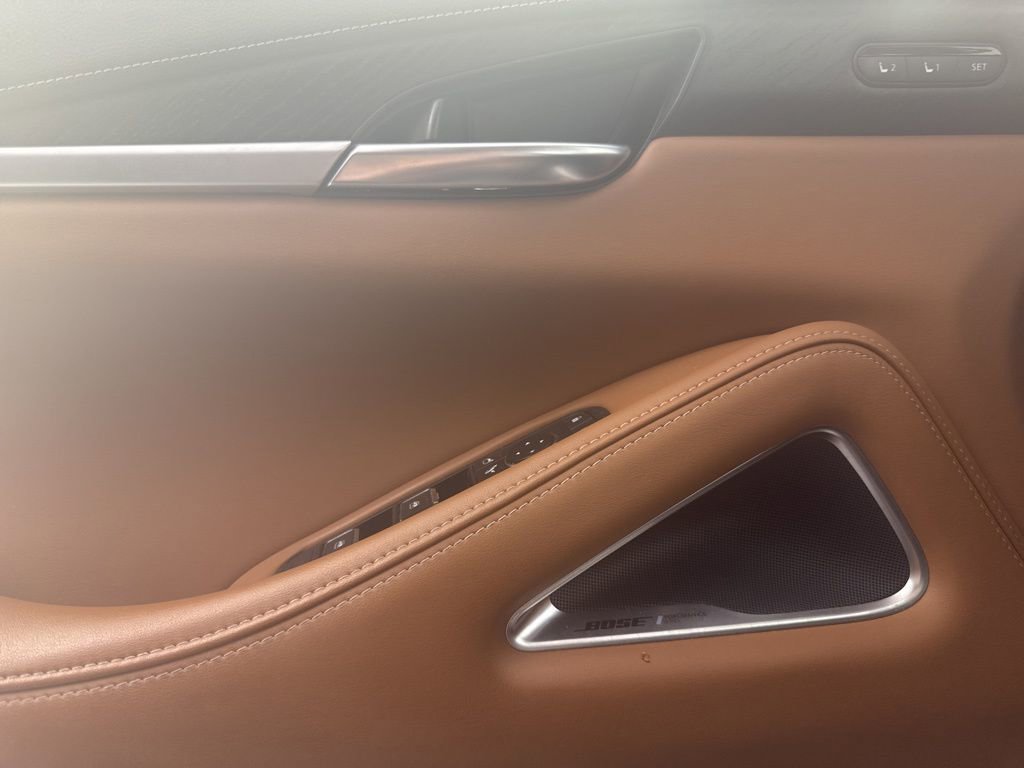 Used 2023 INFINITI QX60 Sensory w/ Vision Package image 11