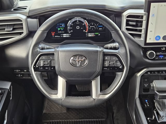 Used 2024 Toyota Sequoia Platinum AWD/4WD image 28