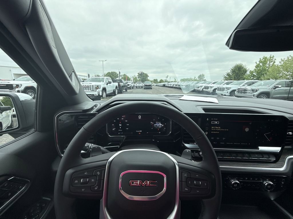 Certified 2026 GMC Sierra 1500 SLT w/ SLT Premium Package AWD/4WD image 17