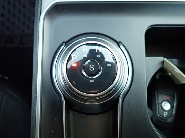 Used 2024 Ford Edge SE w/ Black Appearance Package image 25