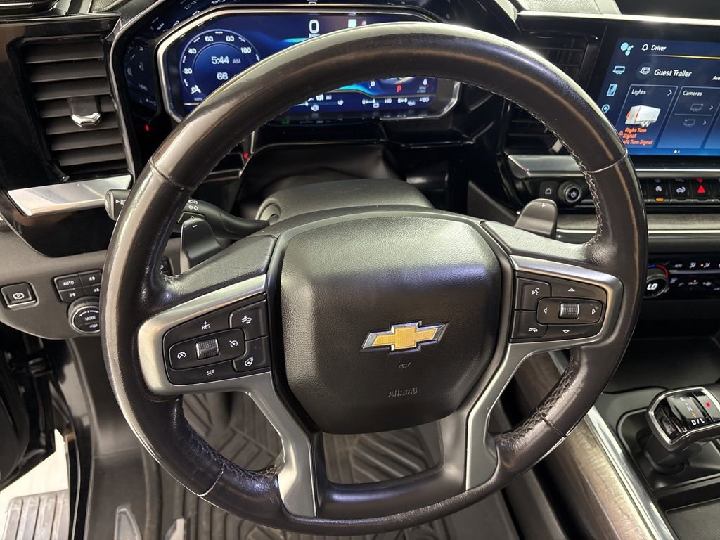 Used 2022 Chevrolet Silverado 1500 LTZ image 37
