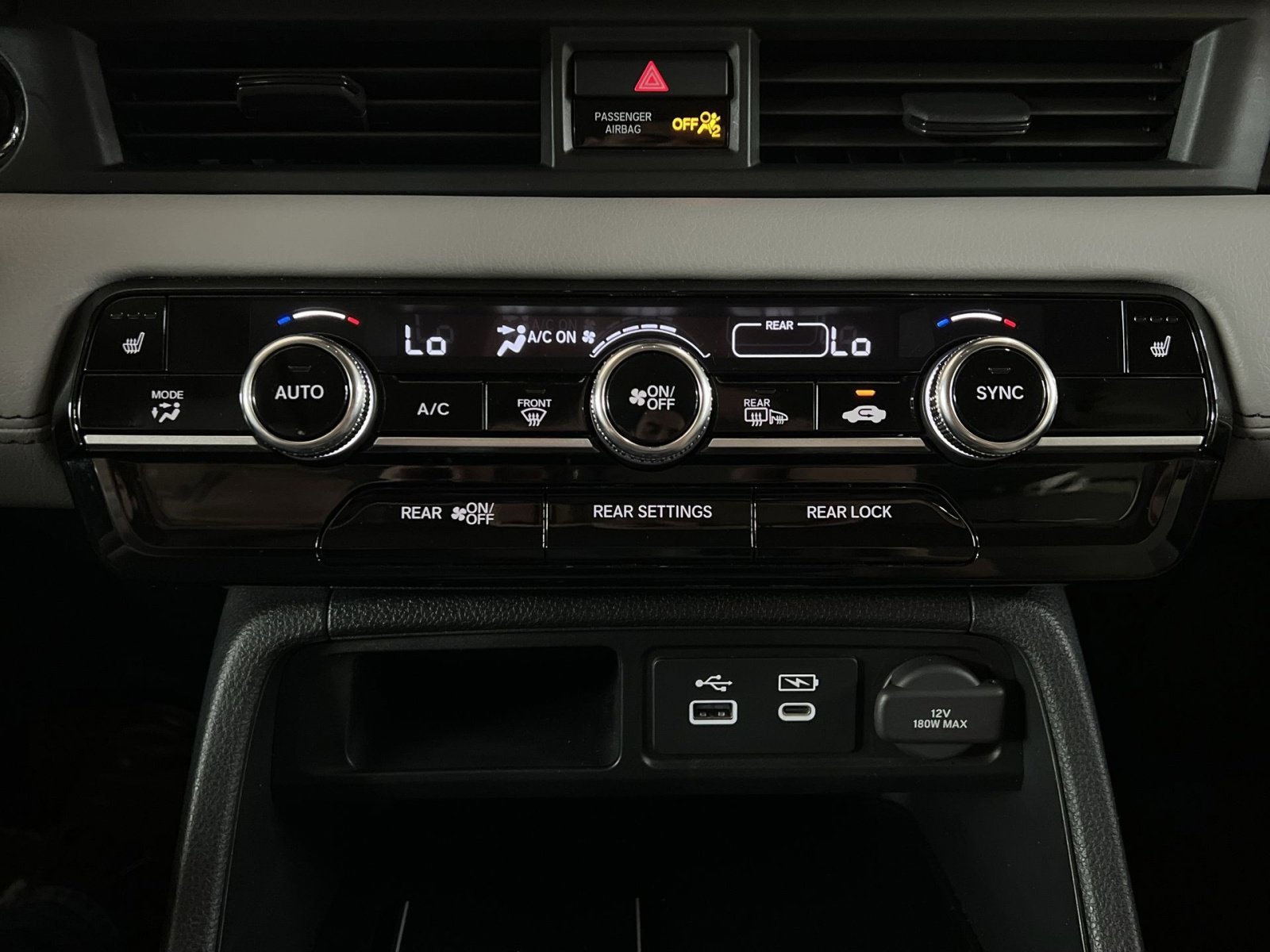 Used 2023 Honda Pilot Touring image 21