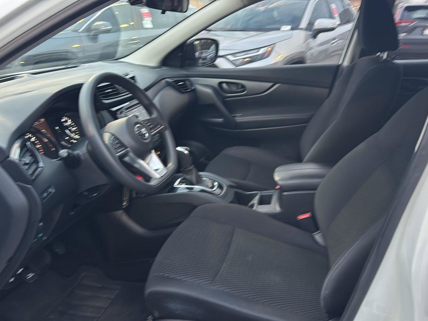 Used 2020 Nissan Rogue Sport S w/ Appearance Package image 8