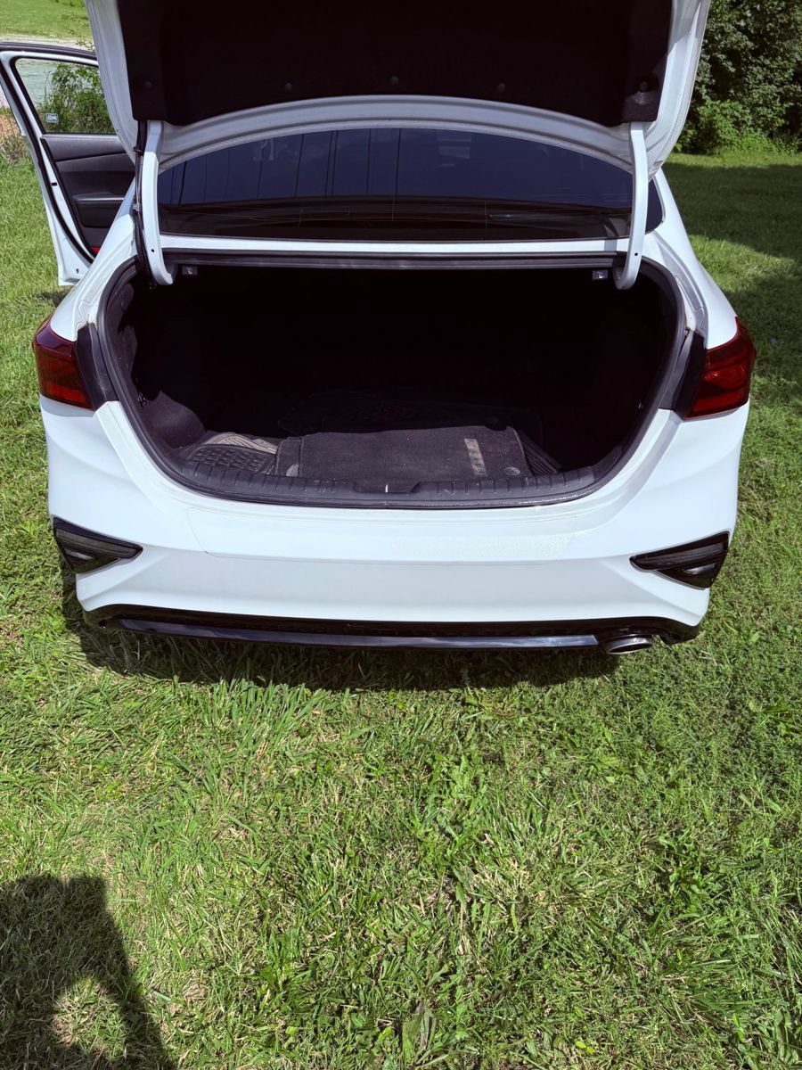Used 2019 Kia Forte LXS FWD image 14