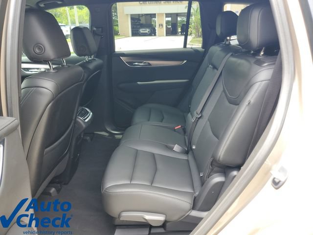Certified 2023 Cadillac XT6 Luxury FWD image 14