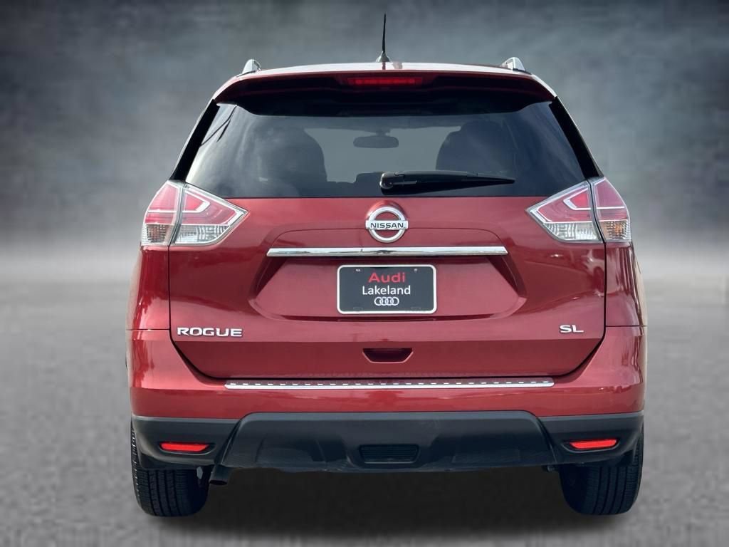Used 2016 Nissan Rogue SL w/ SL Premium Package FWD image 4