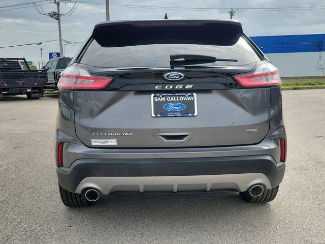 Certified 2022 Ford Edge Titanium AWD/4WD image 5