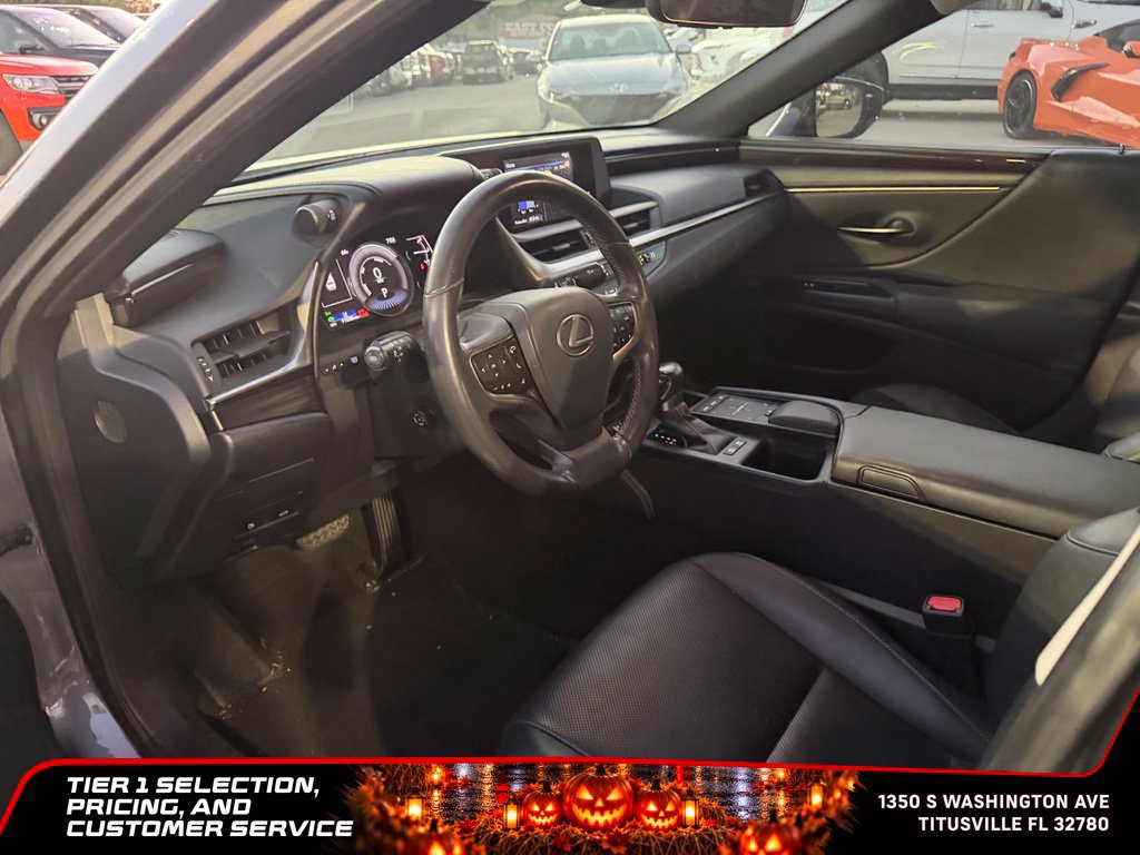 Used 2019 Lexus ES 300h w/ Premium Package FWD image 11