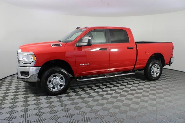 Used 2024 RAM 2500 Big Horn w/ Bed Utility Group image 2