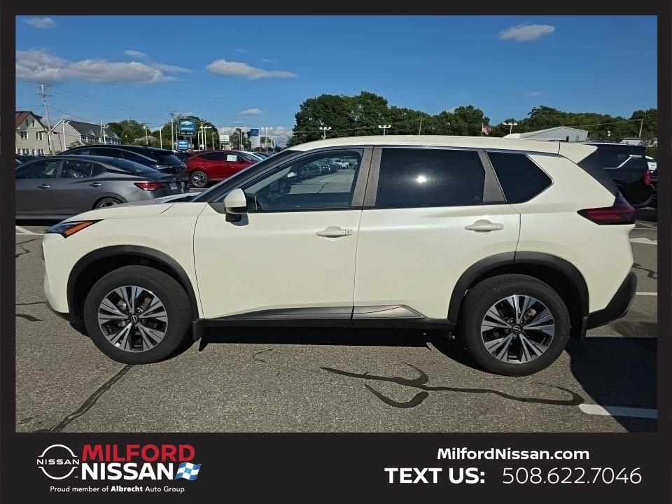 Certified 2023 Nissan Rogue SV AWD/4WD image 2