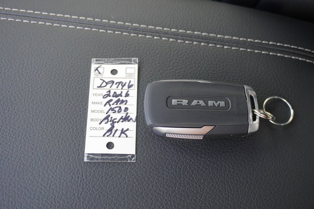 New 2026 RAM 1500 4x4 Crew Cab image 32