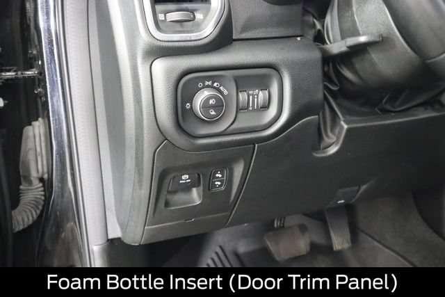 Used 2022 RAM 1500 Laramie w/ Sport Appearance Package AWD/4WD image 39