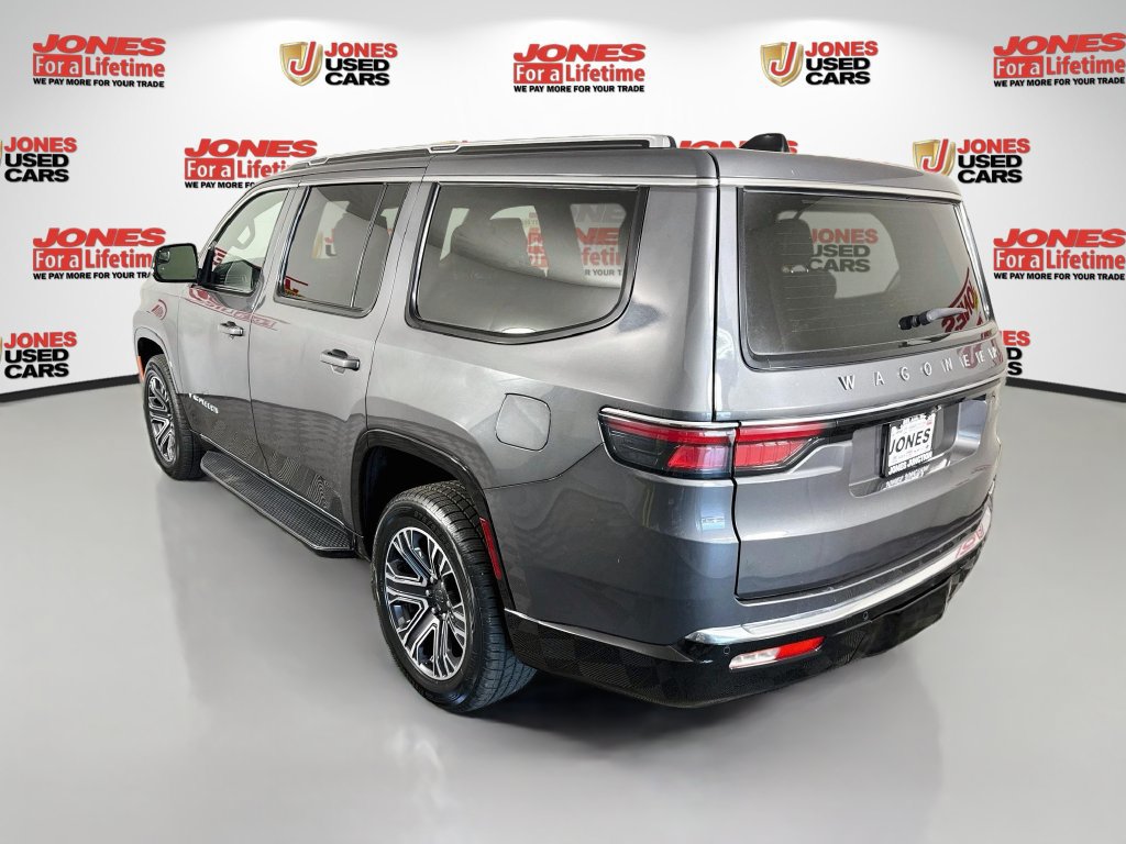 Used 2024 Jeep Wagoneer Series II AWD/4WD image 2