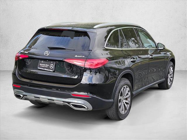 Used 2023 Mercedes-Benz GLC 300 4MATIC image 5