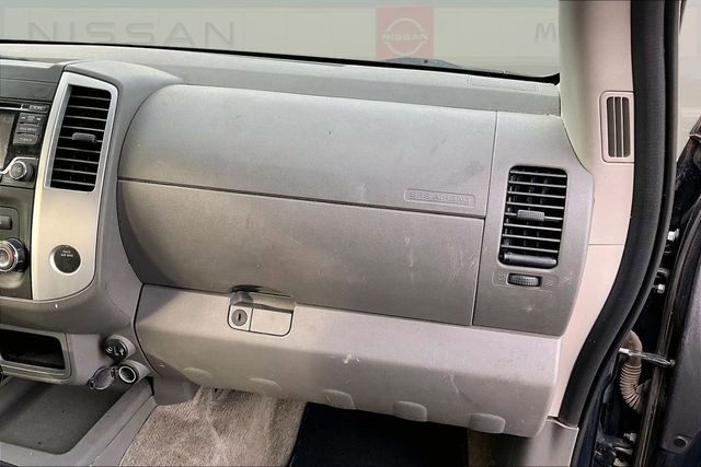 Used 2018 Nissan Frontier SV image 22