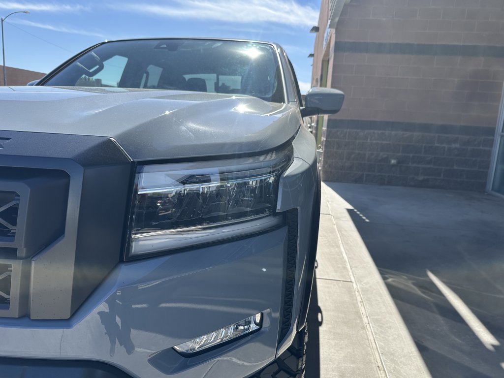 Used 2024 Nissan Frontier PRO-4X w/ Technology Package AWD/4WD image 12