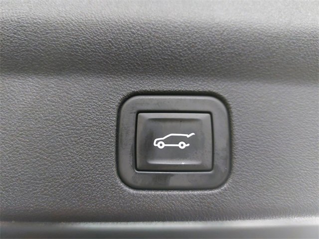 New 2025 Cadillac Escalade IQ Luxury 2 image 16