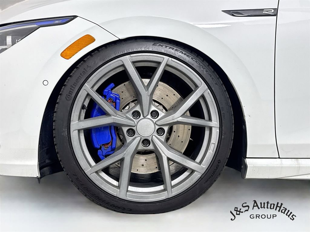 Used 2022 Volkswagen Golf R image 39