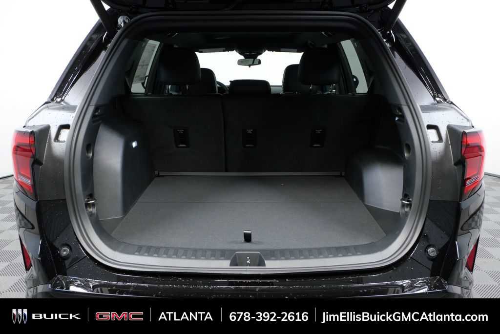 New 2026 GMC Terrain AT4 w/ Convenience Package III image 28