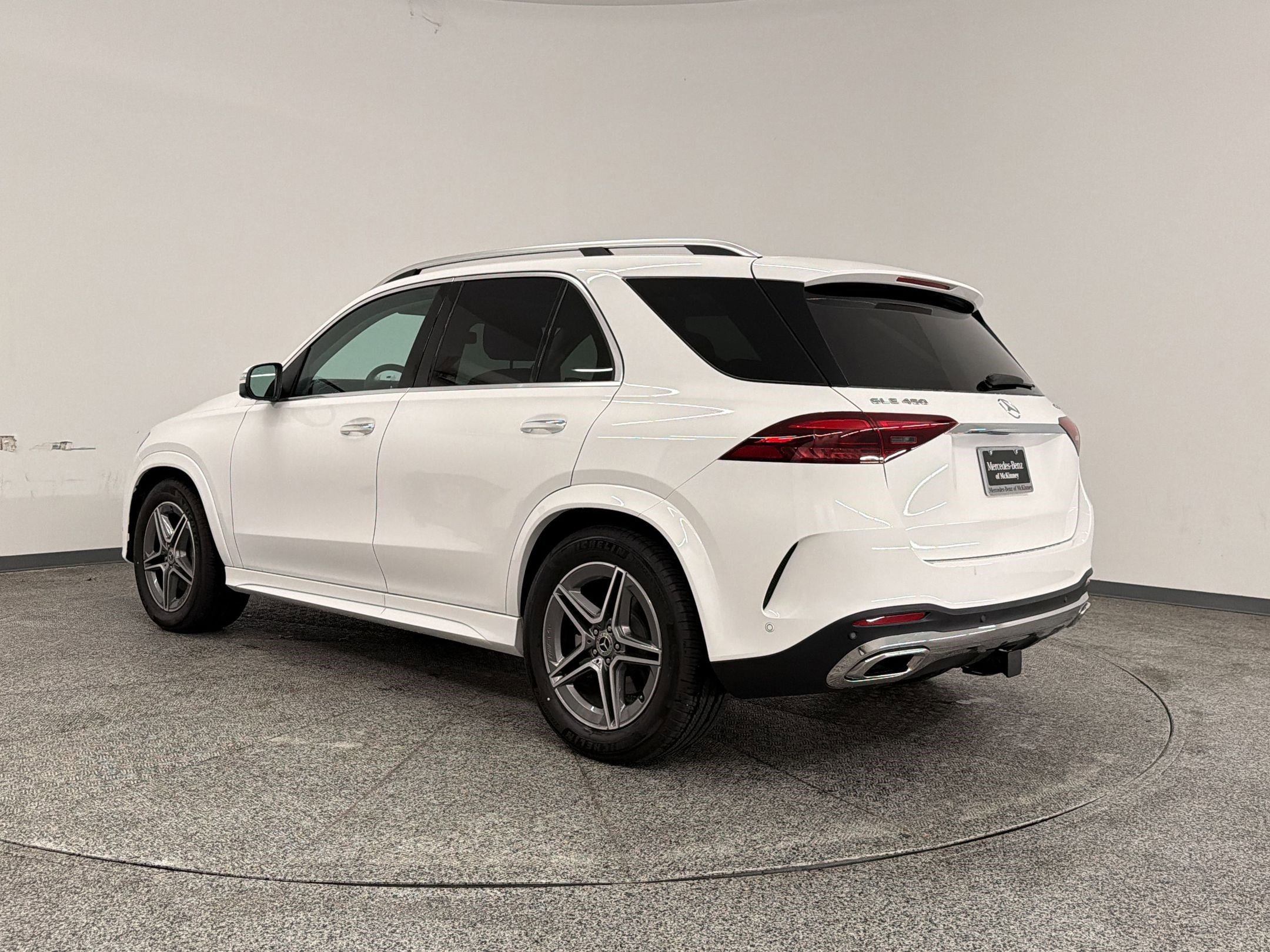 Certified 2026 Mercedes-Benz GLE 450 4MATIC image 3